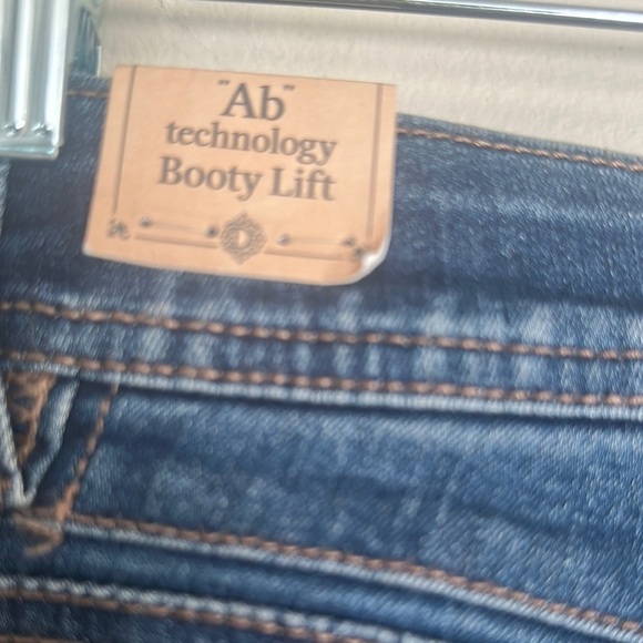 Democracy Blue Skinny Jeans with Tapered Leg - Picture 4 of 9